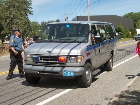 Cruiser 730 2001 Ford Econoline Club Wagon